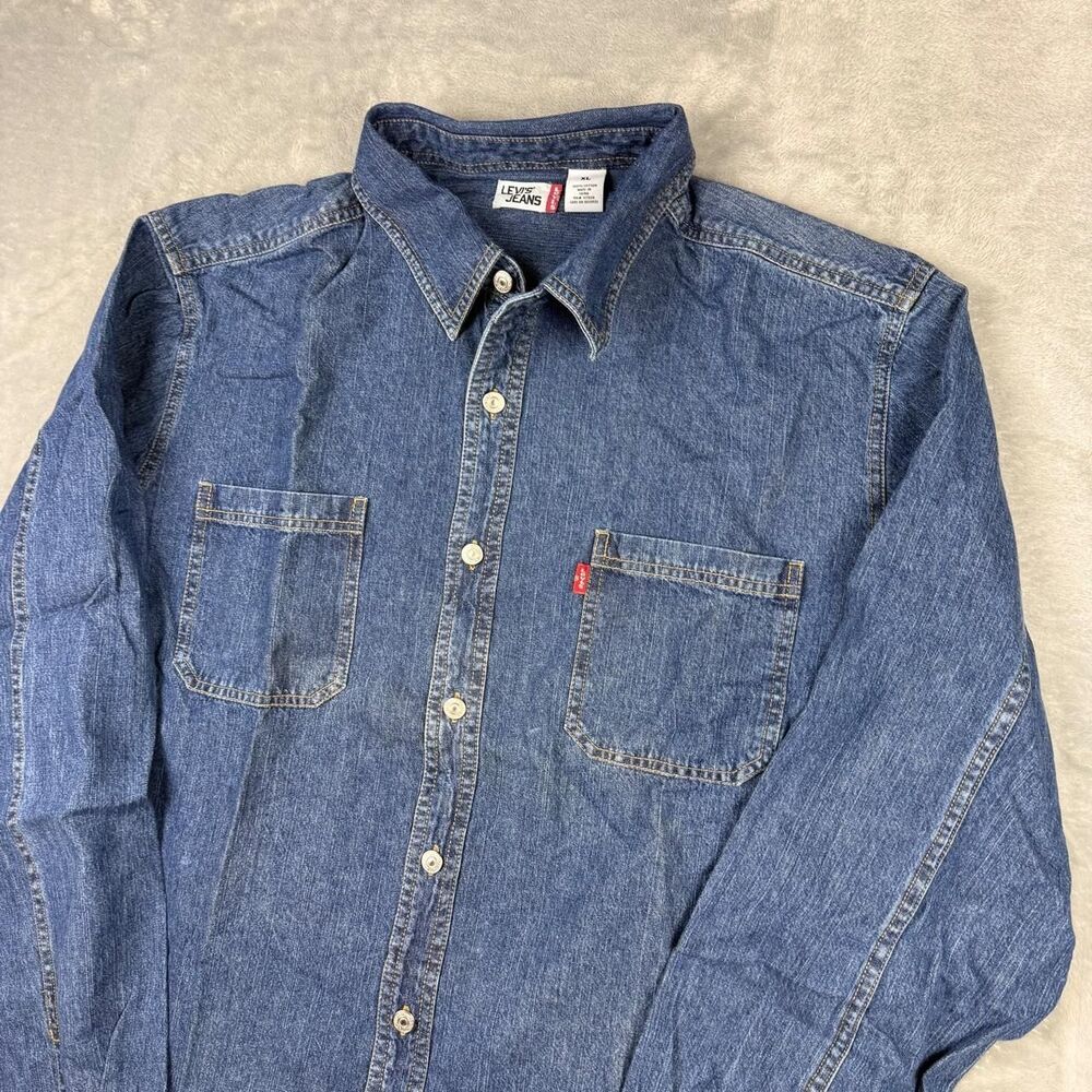 Levi-s Men's Blue and Navy Shirt